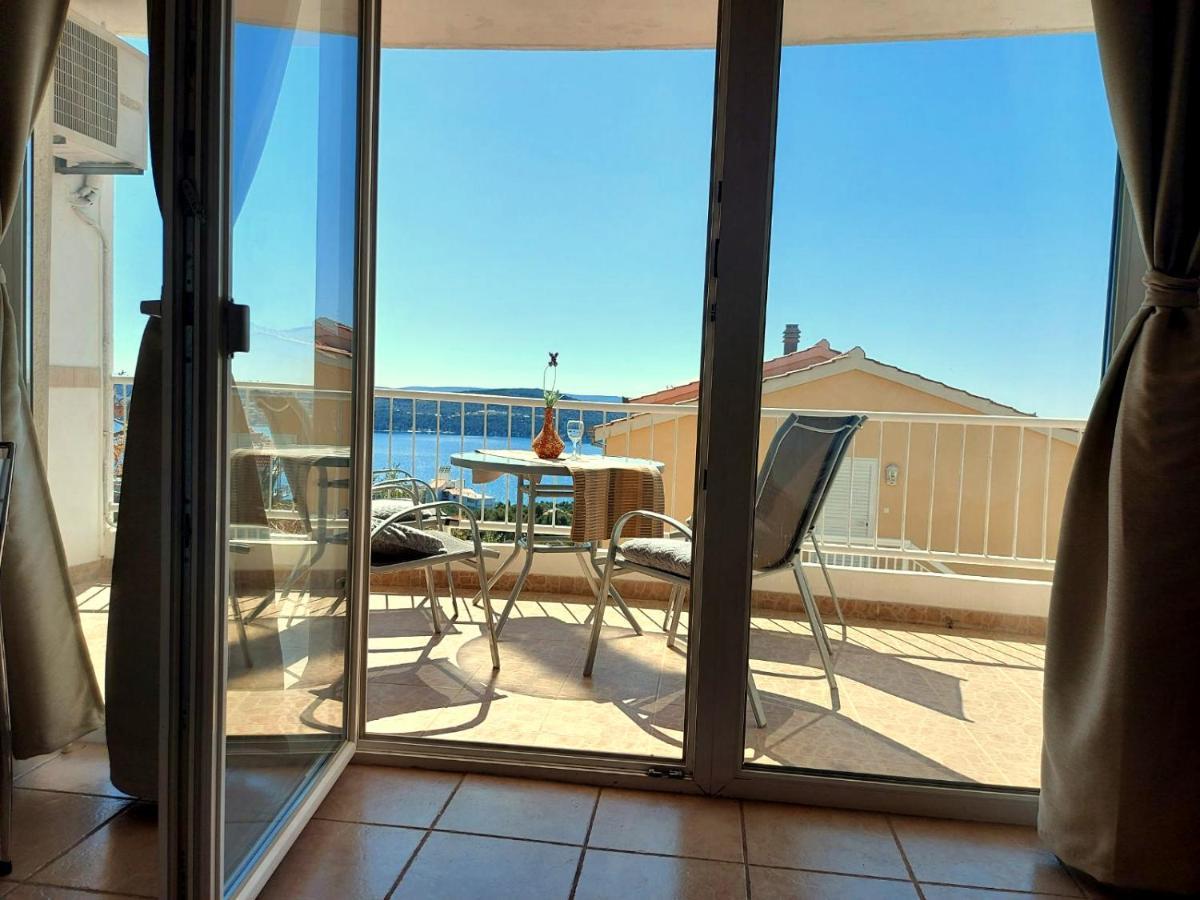 Apartments Jasna Trogir Luaran gambar