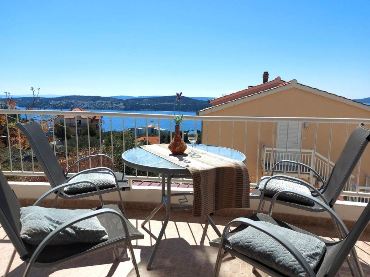 Apartments Jasna Trogir Luaran gambar