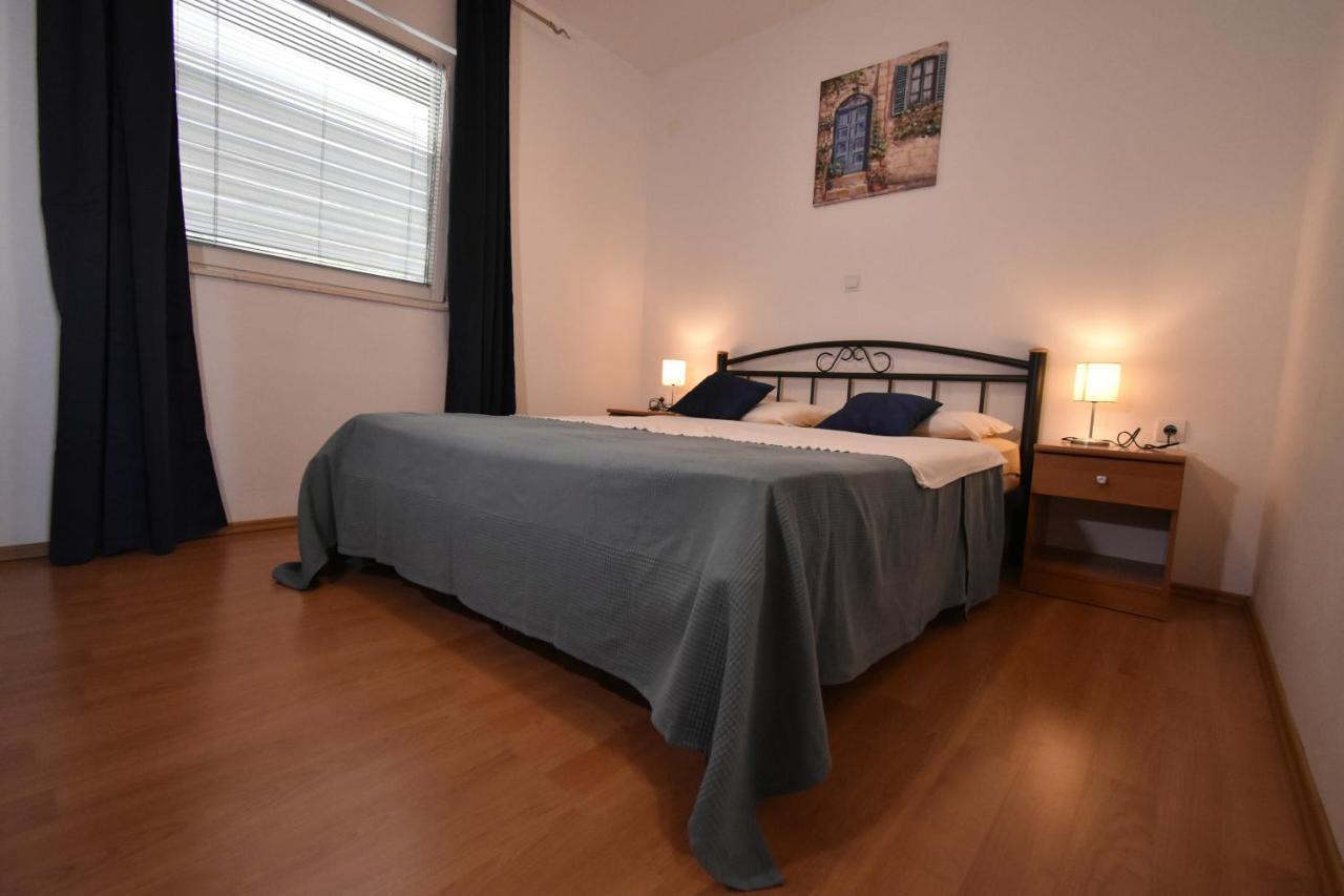 Apartments Jasna Trogir Luaran gambar