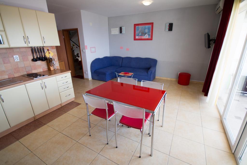 Apartments Jasna Trogir Luaran gambar